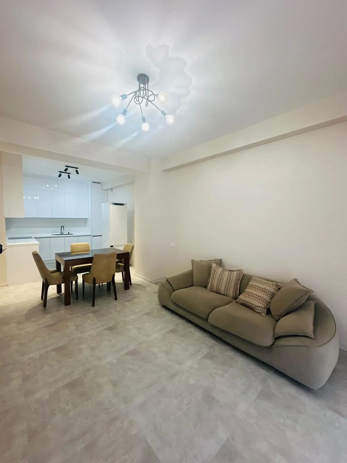 4-room apartment in Didube, photo 1